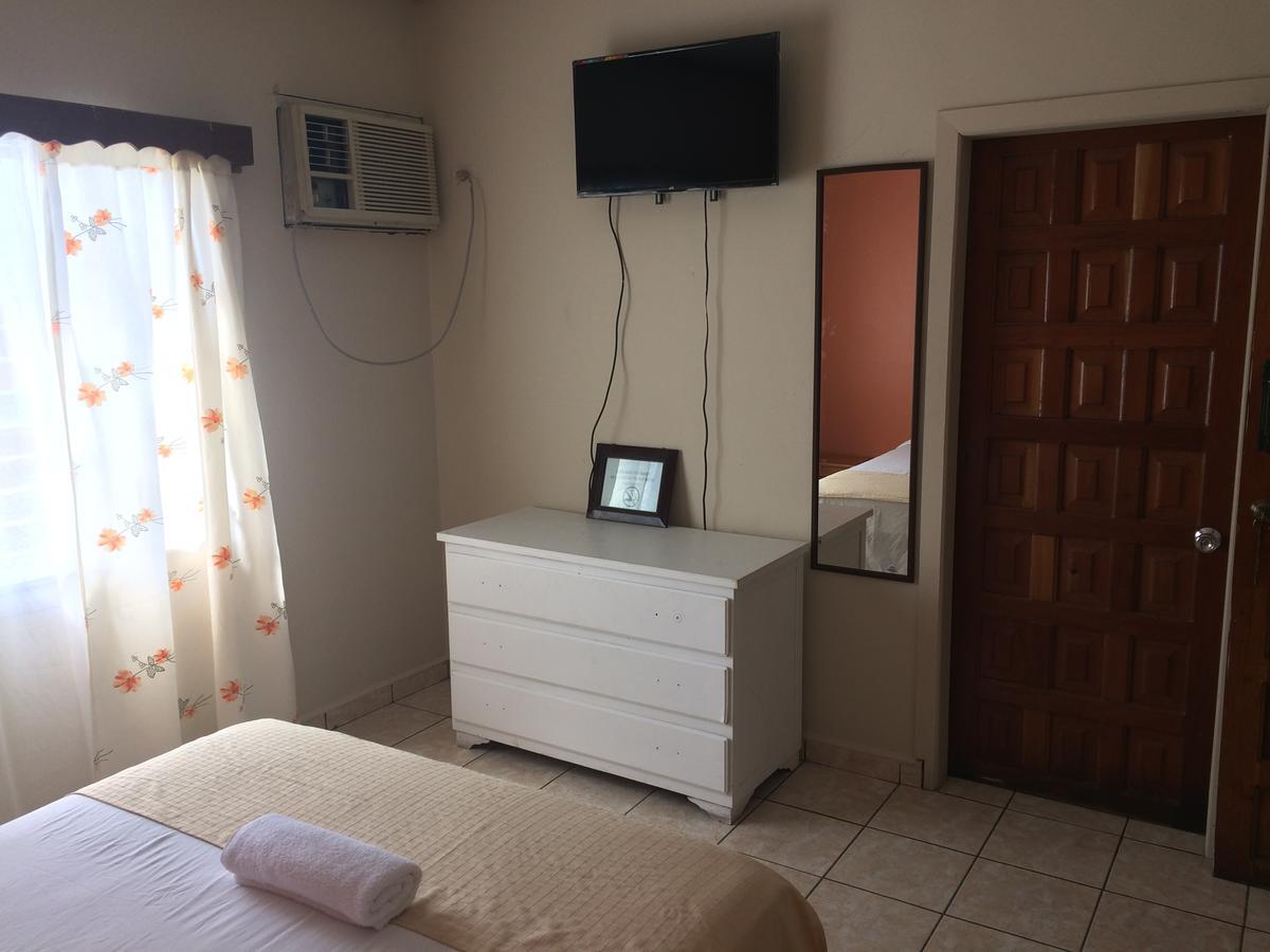 Hotel Casa Marina La Ceiba Exterior foto